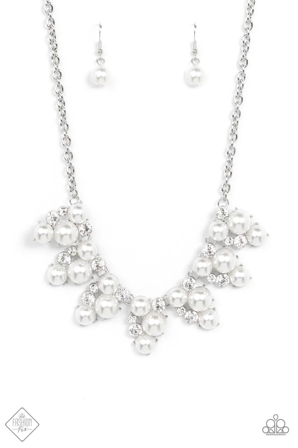 Renown Refinement - White Necklace Paparazzi N0534