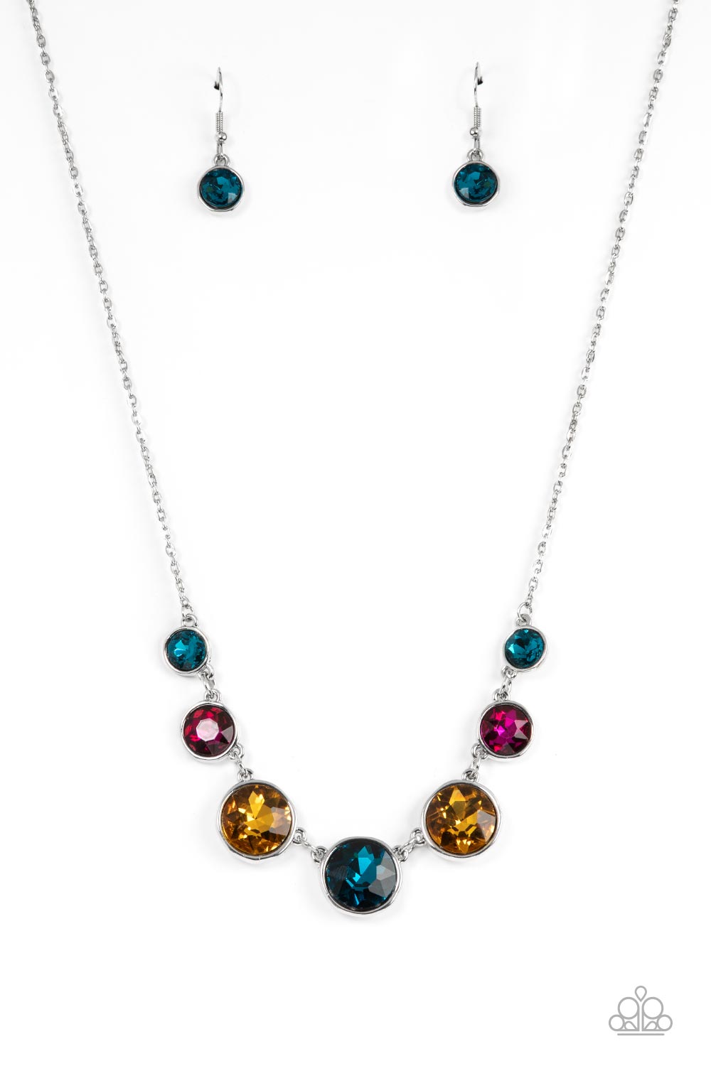 Pampered Powerhouse - Multi Necklace Paparazzi N0643