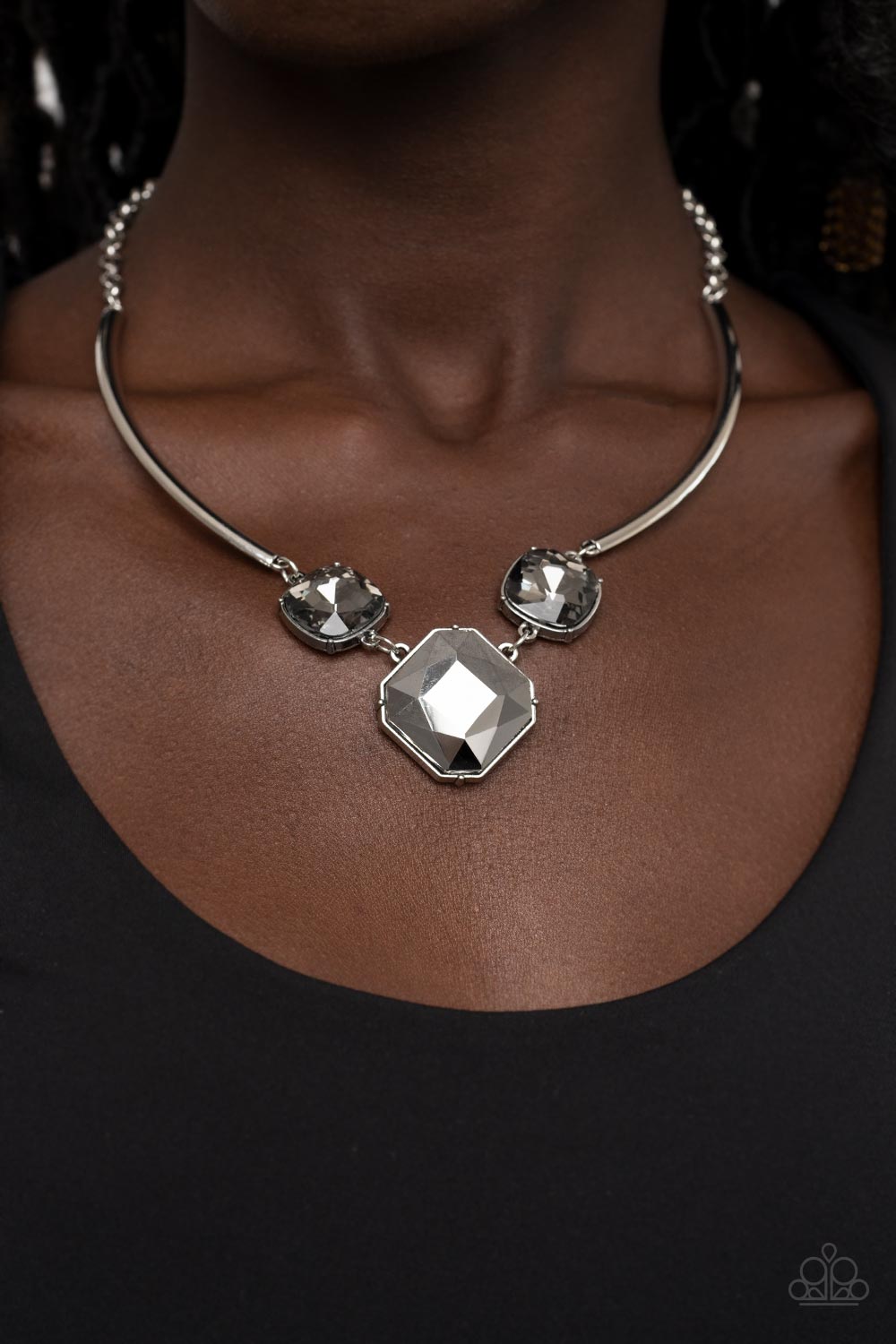 Divine IRIDESCENCE - Silver Smoky & Hematite Gem Necklace Paparazzi N1409