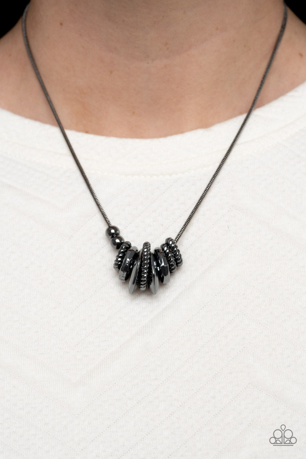 Mechanical Mischief - Black Gunmetal Rings Necklace Paparazzi N0873