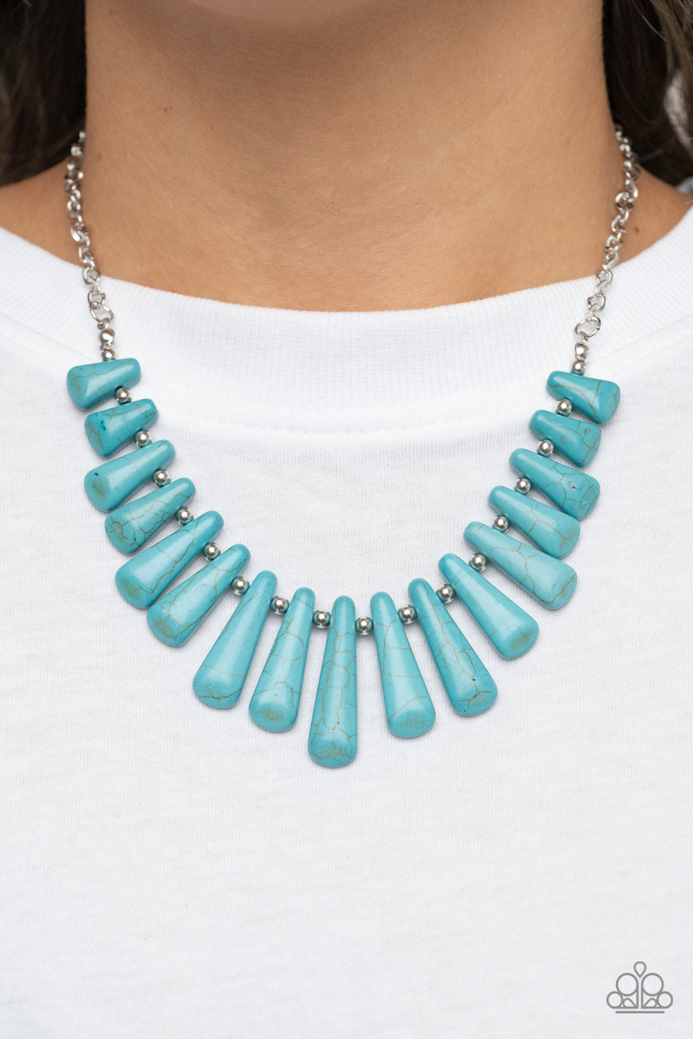 Mojave Empress - Blue Cracked Stone Necklace Paparazzi N0929