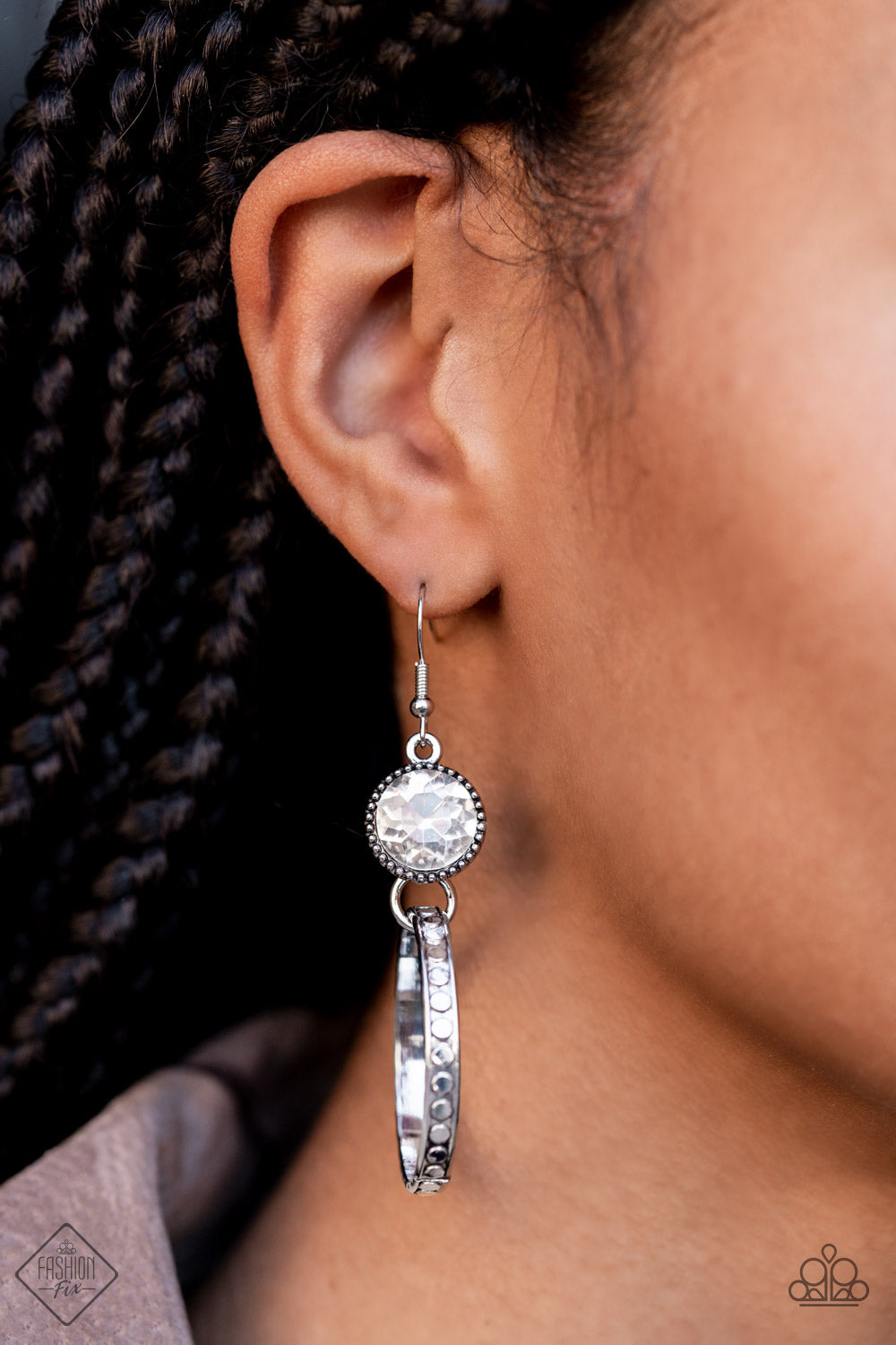 Standalone Sparkle - White Earring December 2021 Fashion Fix Paparazzi E0330