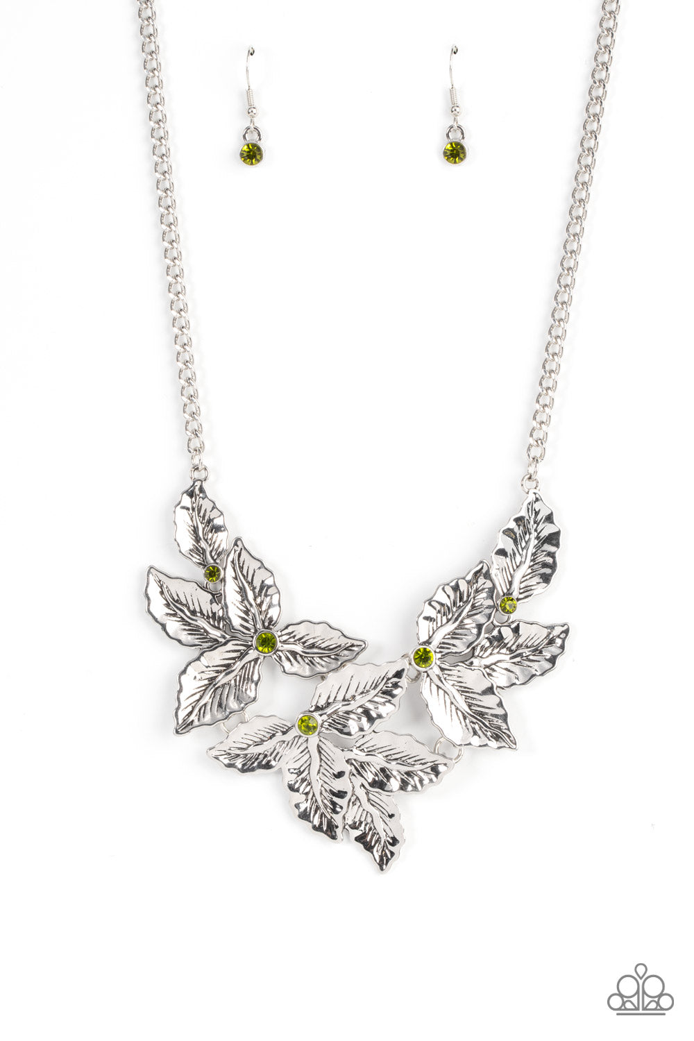 Holly Heiress - Green Leaf Necklace Paparazzi N1072