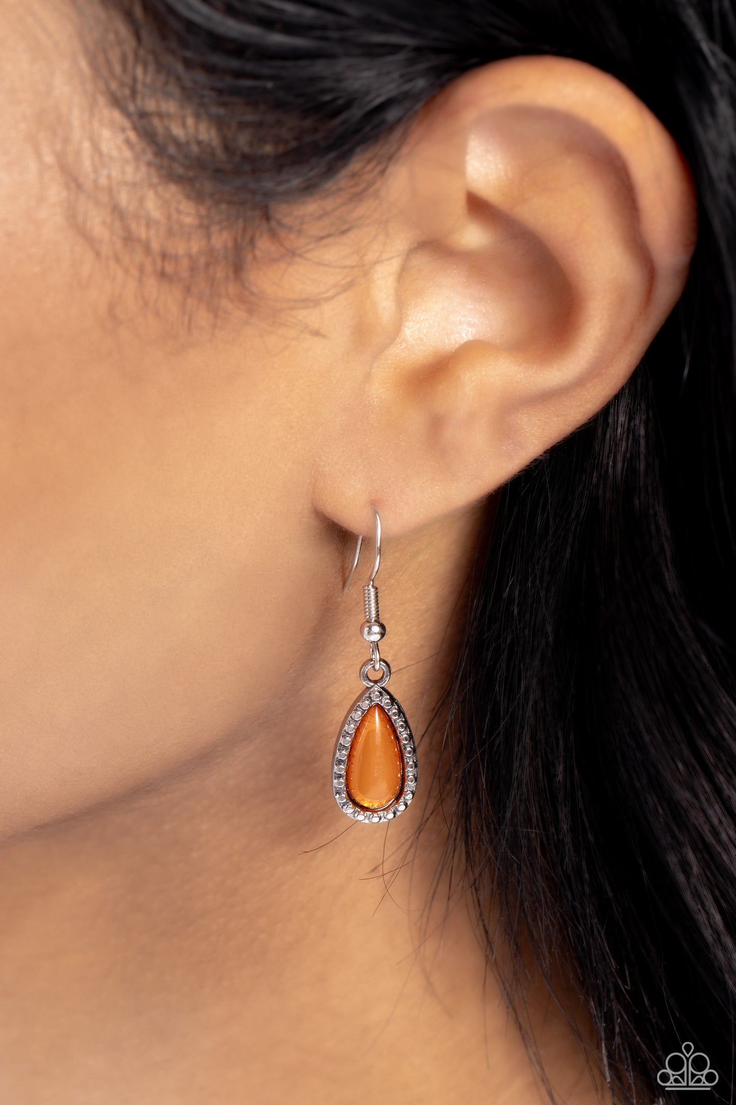 Exceptionally Ethereal - Orange Glassy Teardrop Necklace Paparazzi N3043