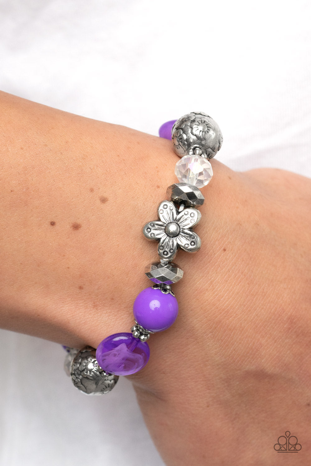 Pretty Persuasion - Purple Silver Floral Stretch Bracelet Paparazzi B0393