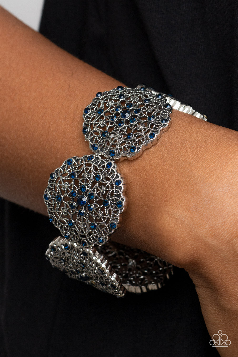 All in the Details - Blue Rhinestone Filigree Stretch Bracelet Paparazzi B0823