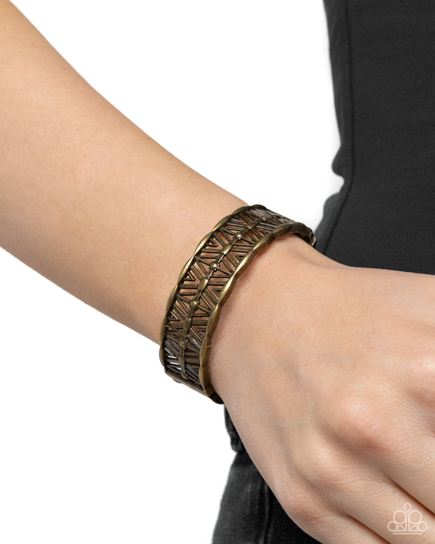 ESCAPADE Artist - Brass Geometric Pattern Hinge Bracelet Paparazzi B1524