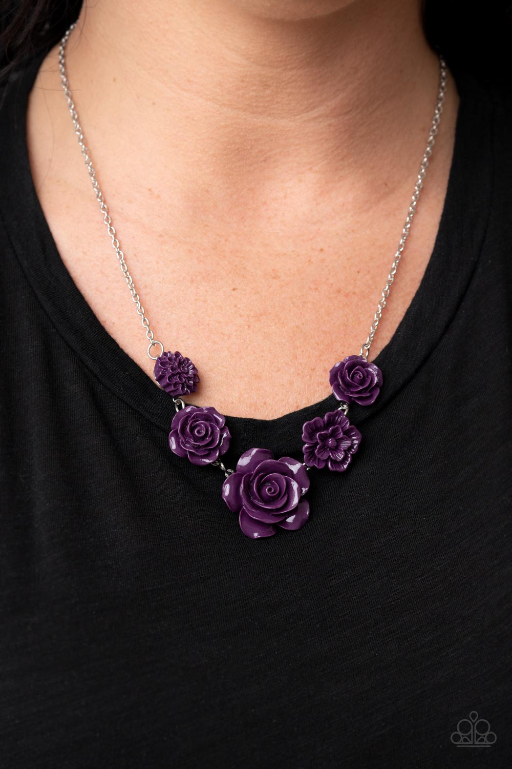 PRIMROSE and Pretty - Purple Plum Floral Necklace Paparazzi N1162