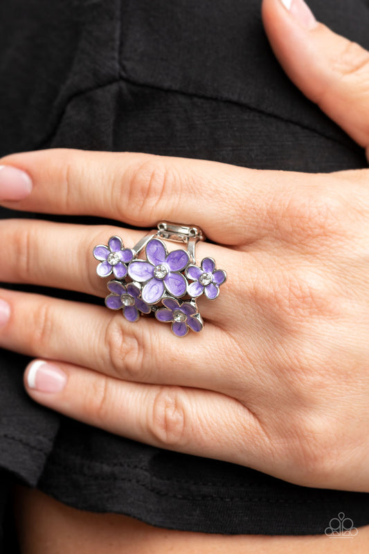 Boastful Blooms - Purple Flower Ring Paparazzi R0302