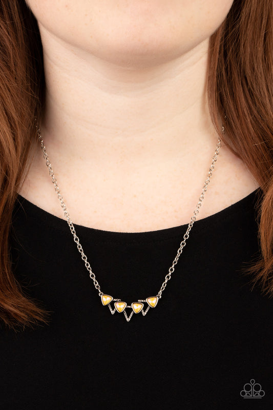 Pyramid Prowl - Yellow Necklace Paparazzi N0735