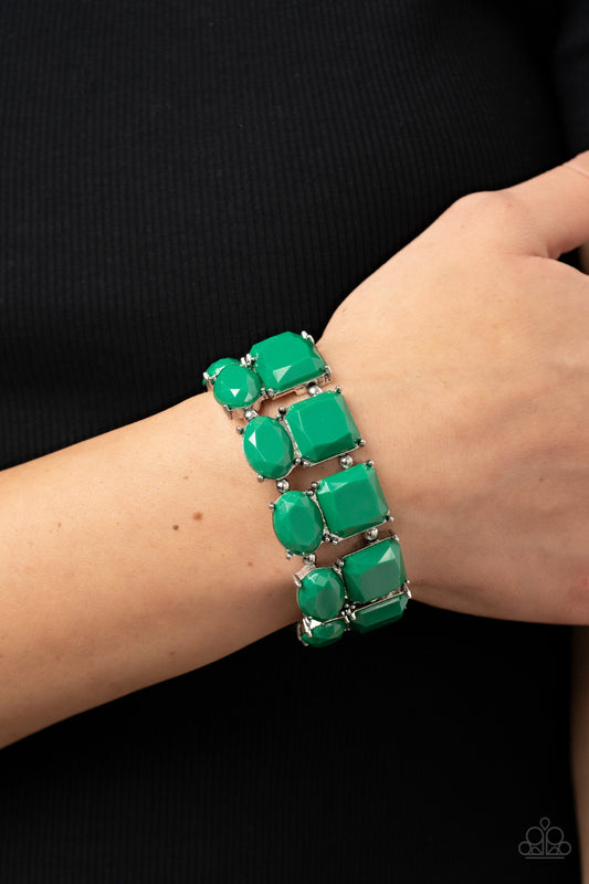 Don't Forget Your Toga - Green Gem Stretch Bracelet Paparazzi B0422