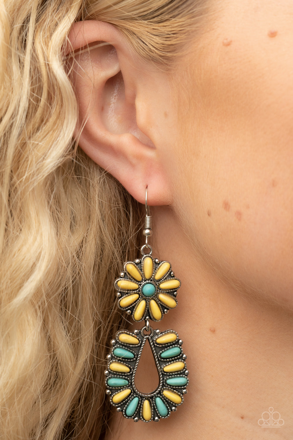 Badlands Eden - Yellow & Turquoise Stone Santa Fe Style Earring Paparazzi E1436