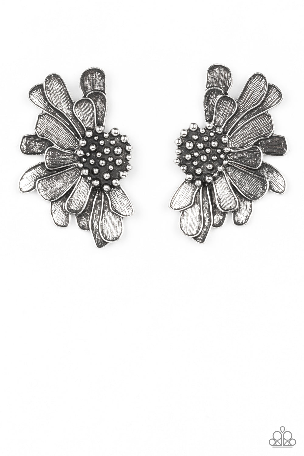 Farmstead Meadow - Silver Flower Post Earring Life Of The Party April 2022 E0641