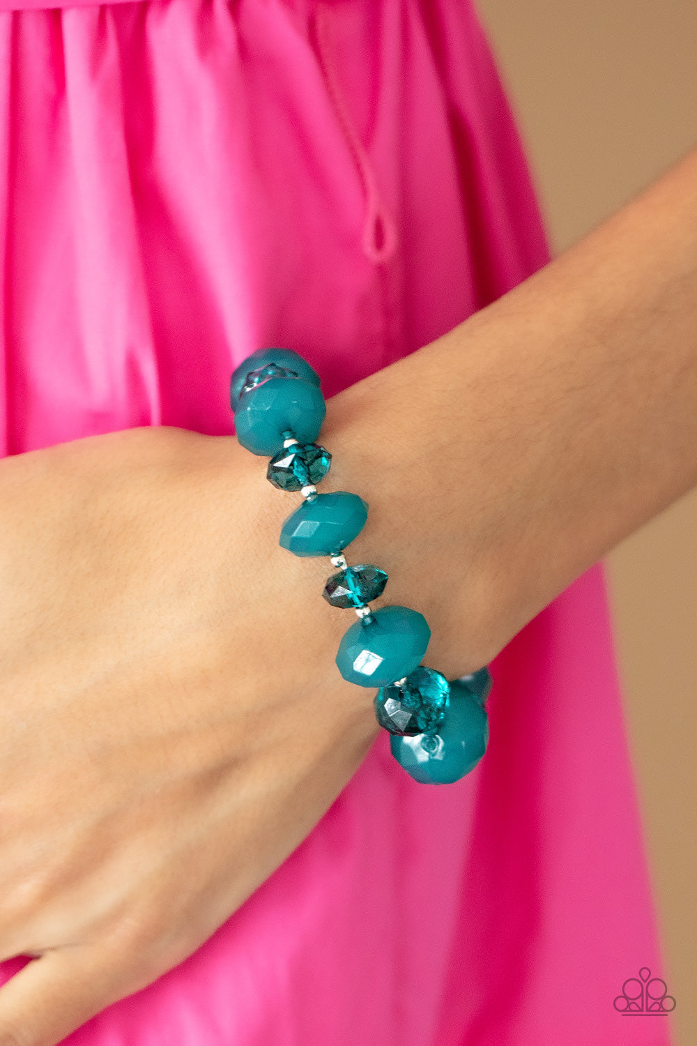 Keep GLOWING Forward - Blue Harbor Blue Stretch Bracelet Paparazzi B0224