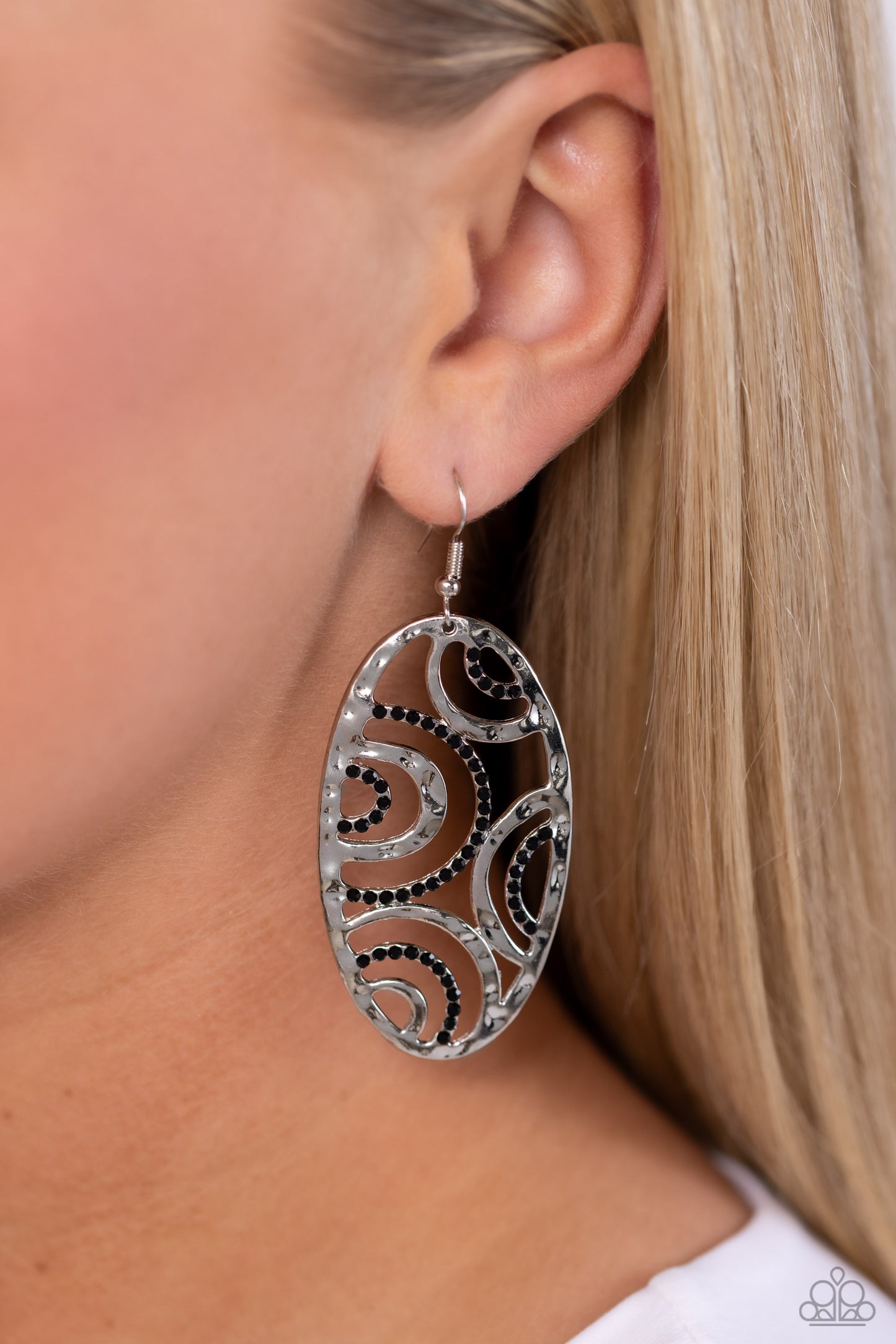 Seize the DAZE - Black Rhinestone Hammered Silver Earring Paparazzi E1739