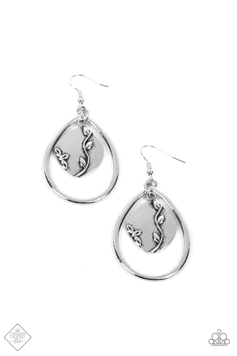 Artisan Refuge - Silver Earring May 2022 Fashion Fix Paparazzi E0690