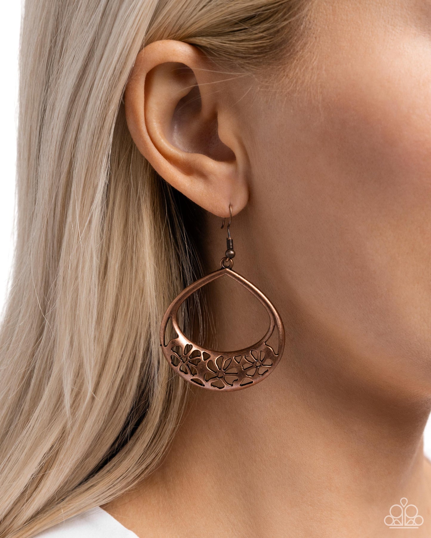 Island Ambrosia - Copper Flower Earring Paparazzi E1999