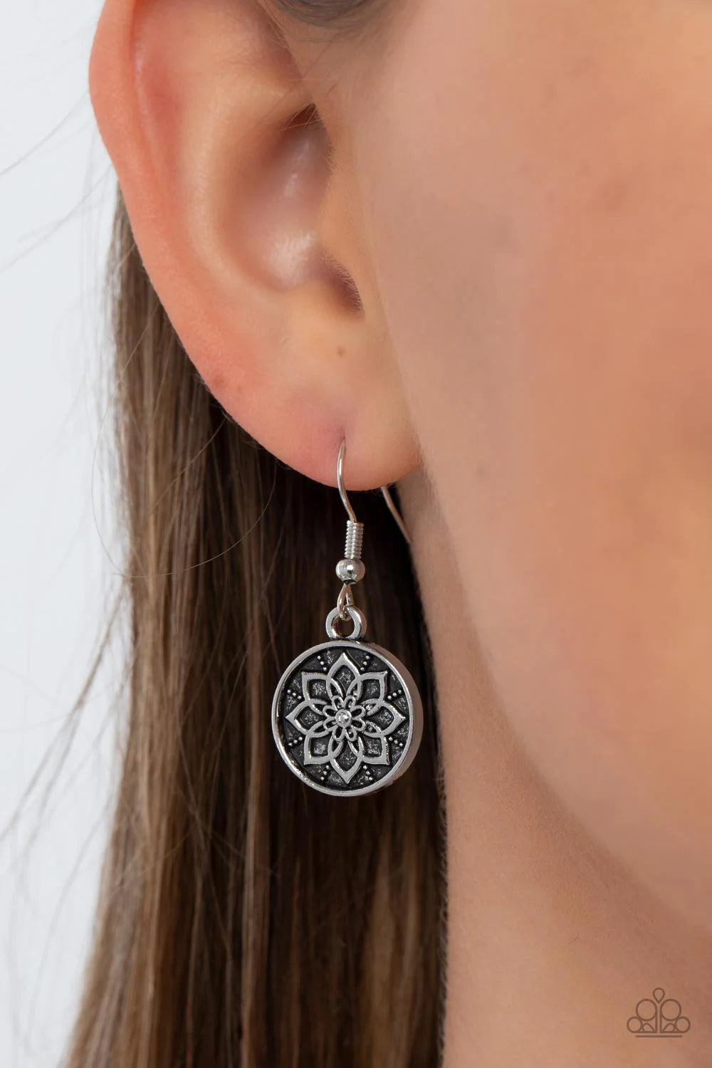 Western Zen Black Stone & Silver Mandala Santa Fe Style Necklace Paparazzi N1460