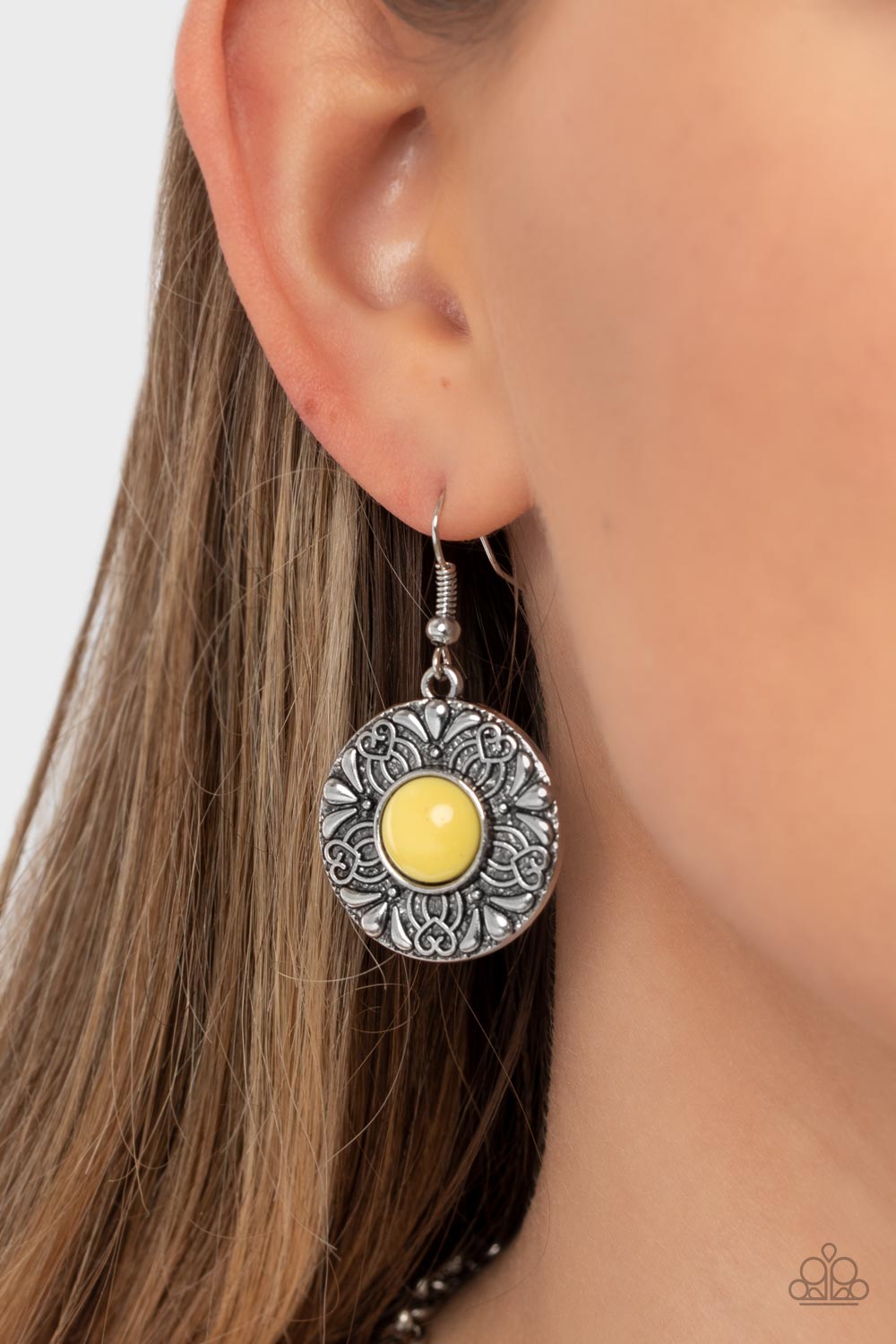 Garden Glade - Yellow Daffodil Bead & Silver Floral Necklace Paparazzi N1565