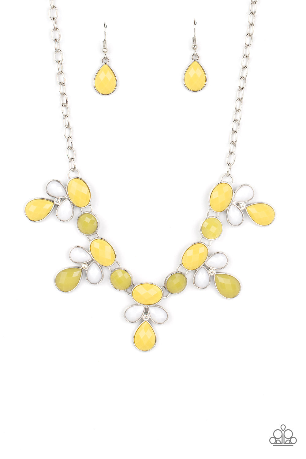 Midsummer Meadow - Yellow Primrose & White Bead Necklace Paparazzi N1594