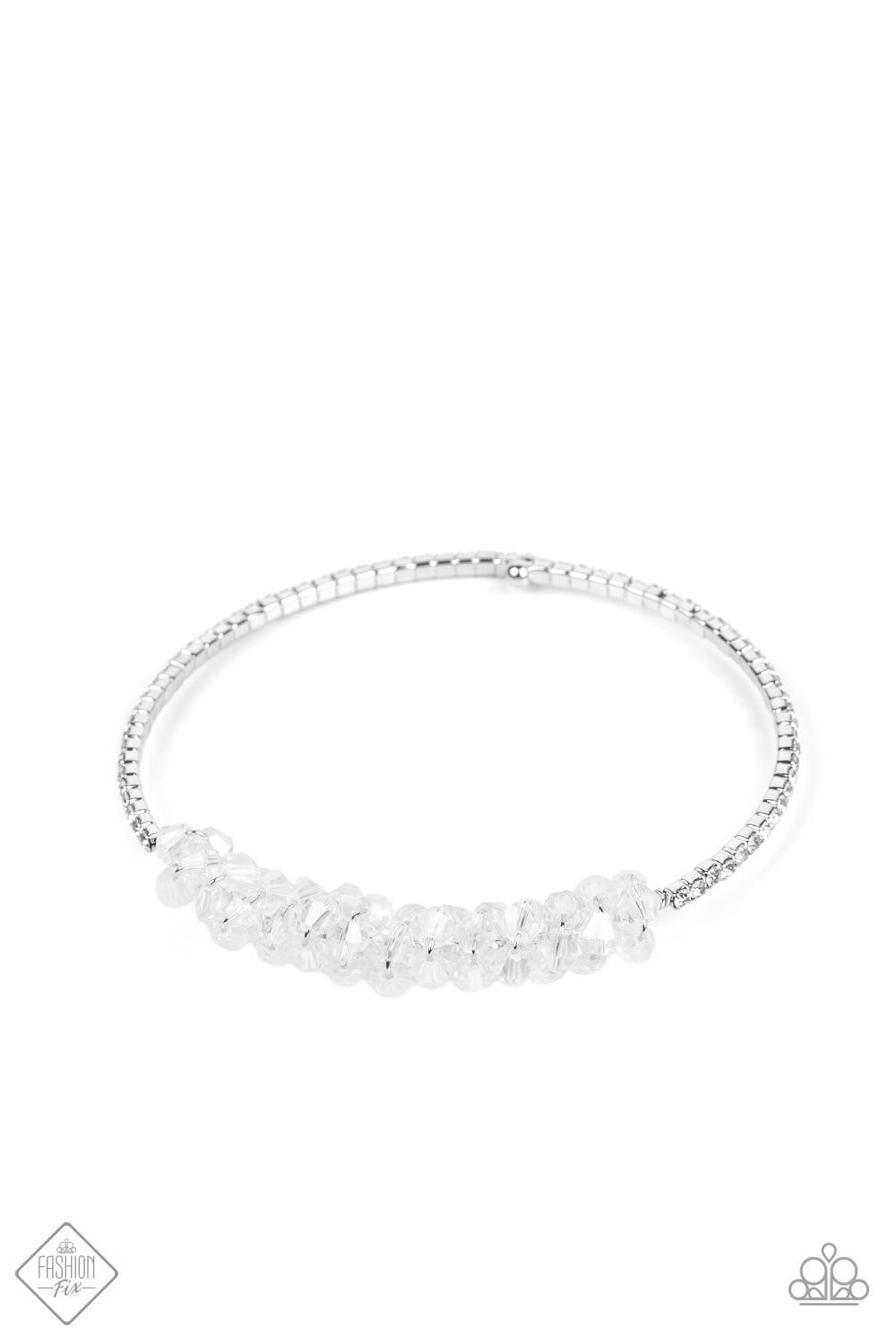 BAUBLY Personality - White Crystal Iridescent Shimmer Like Bead Bracelet Fashion Fix August 2022 Paparazzi B0637