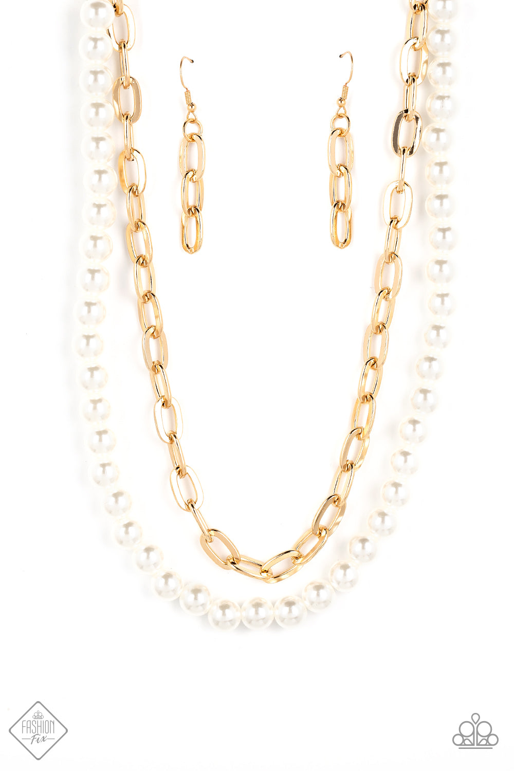 Suburban Yacht Club - Gold Link & White Pearl Necklace Fashion Fix October 2022 Paparazzi N1194