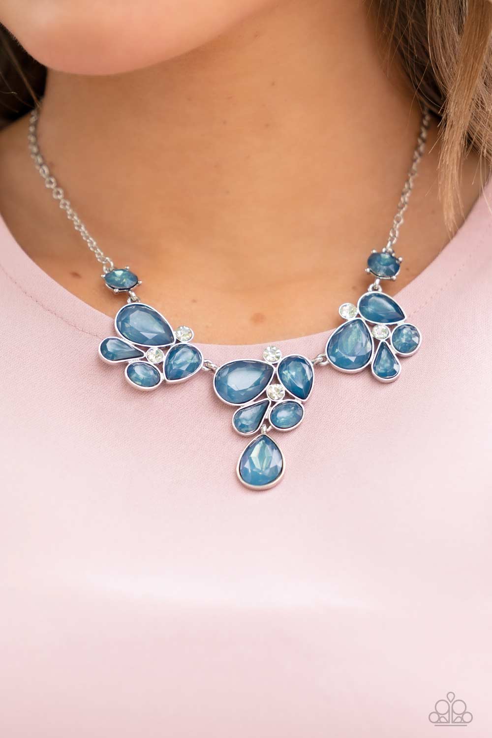 Everglade Escape - Blue Midnight Gem White Rhinestone Necklace Paparazzi N1047 Convention Exclusive