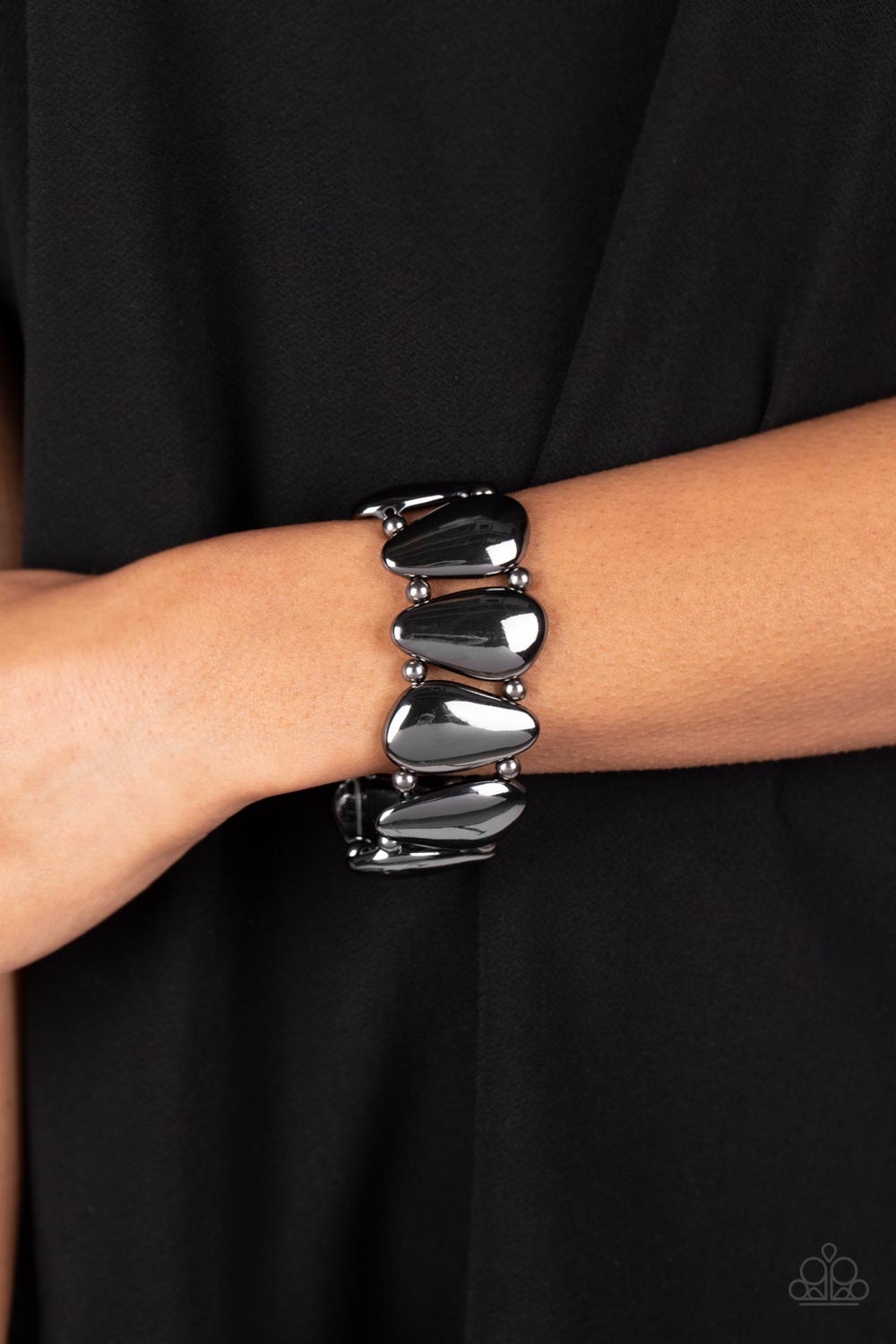 Classy Cave - Black Gunmetal Stretch Bracelet Paparazzi B0899