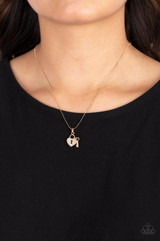 You Hold My Heart - Gold Heart Necklace Paparazzi N1342