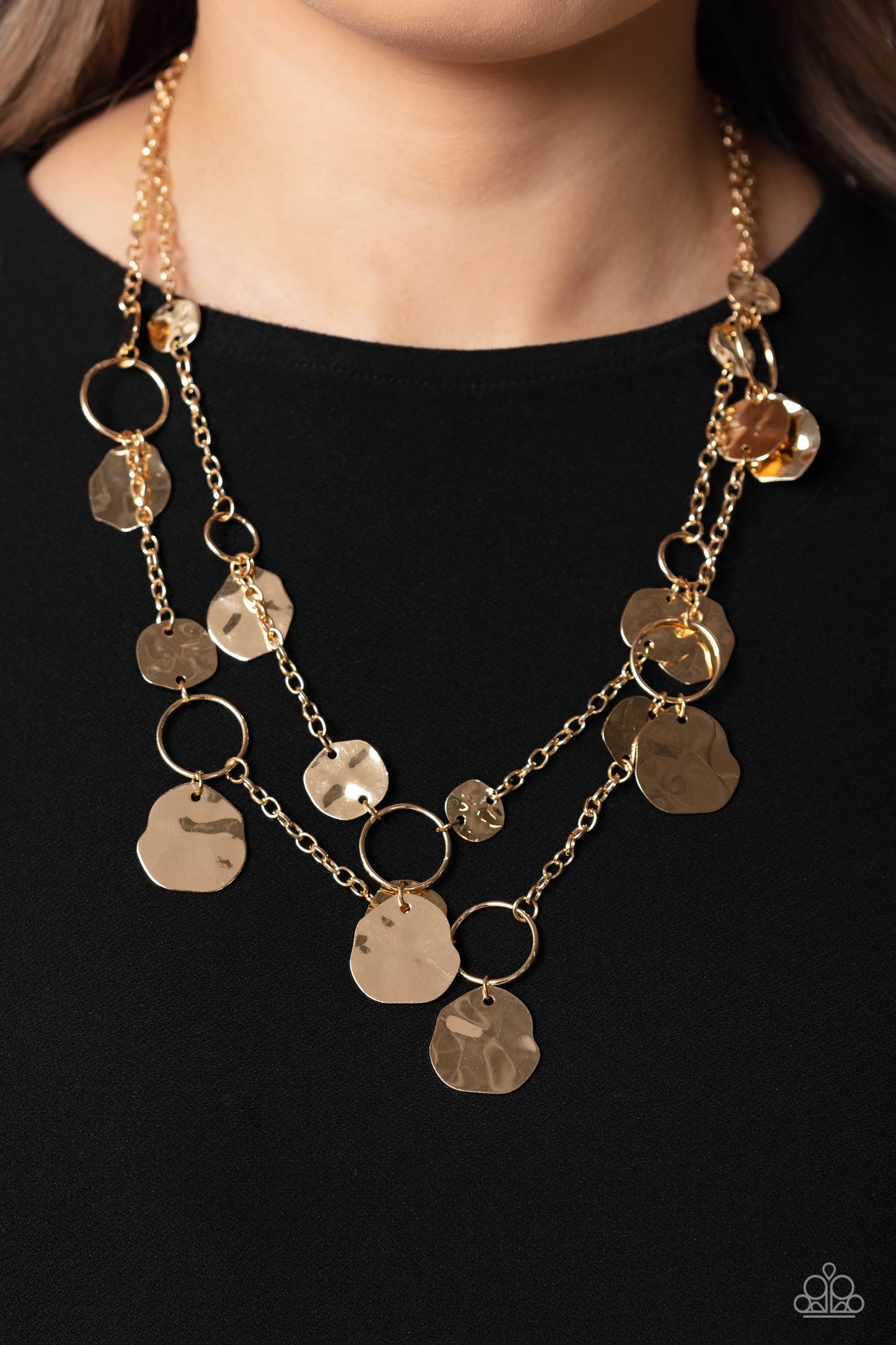 Hammered Horizons - Gold Hammered Disc Necklace Paparazzi N1747