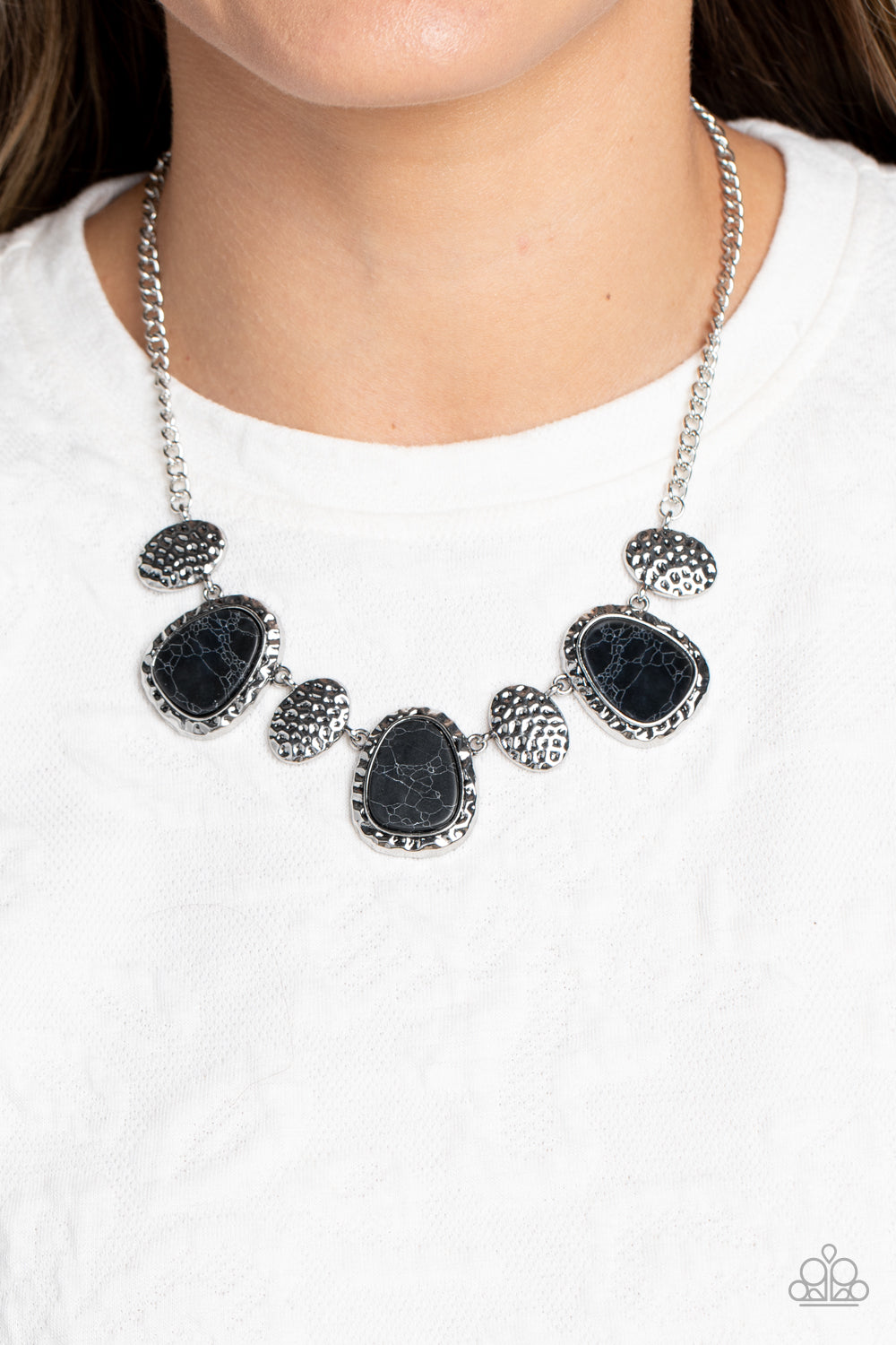 Badlands Border - Black Stone & Hammered Silver Santa Fe Style Necklace Paparazzi N1557