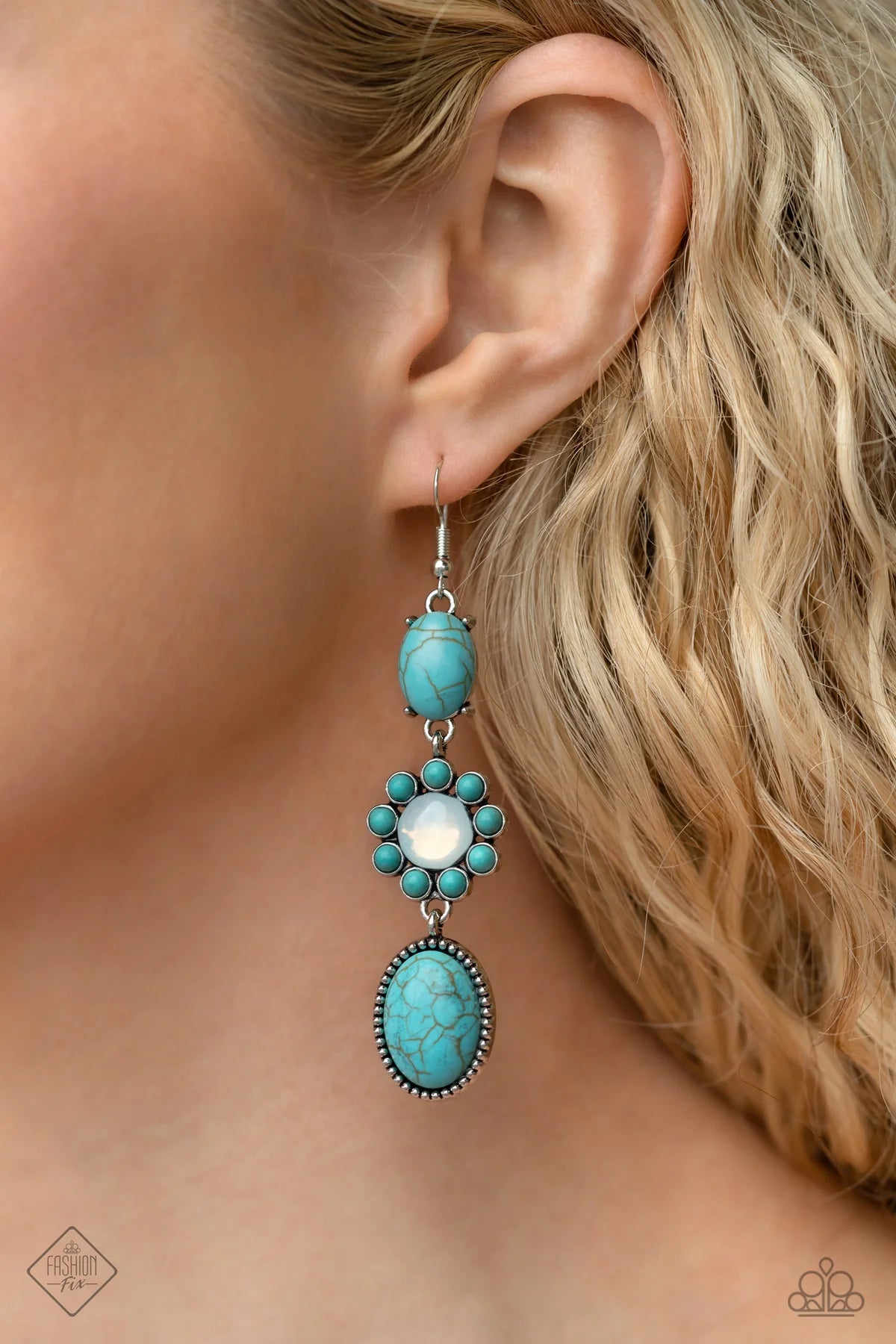 Carefree Cowboy Blue Turqoise Stone Santa Fe Style Earring Fashion Fix March 2023 Paparazzi E1256