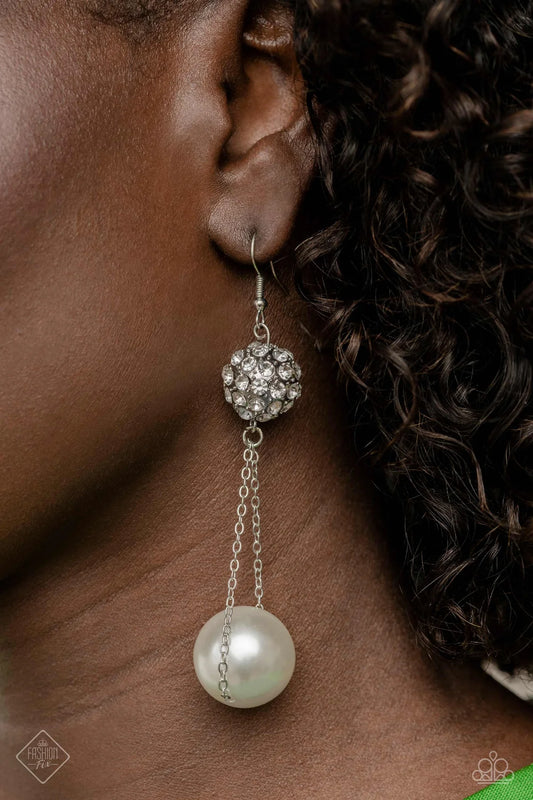 Ballerina Balance White Pearl & Rhinestone Earring Fashion Fix April 2023 Paparazzi E1295