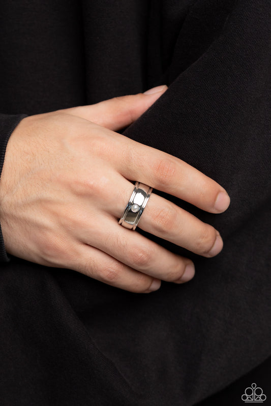 Seize the Sophistication - White Pearl Silver Men's Urban Ring Paparazzi R0620