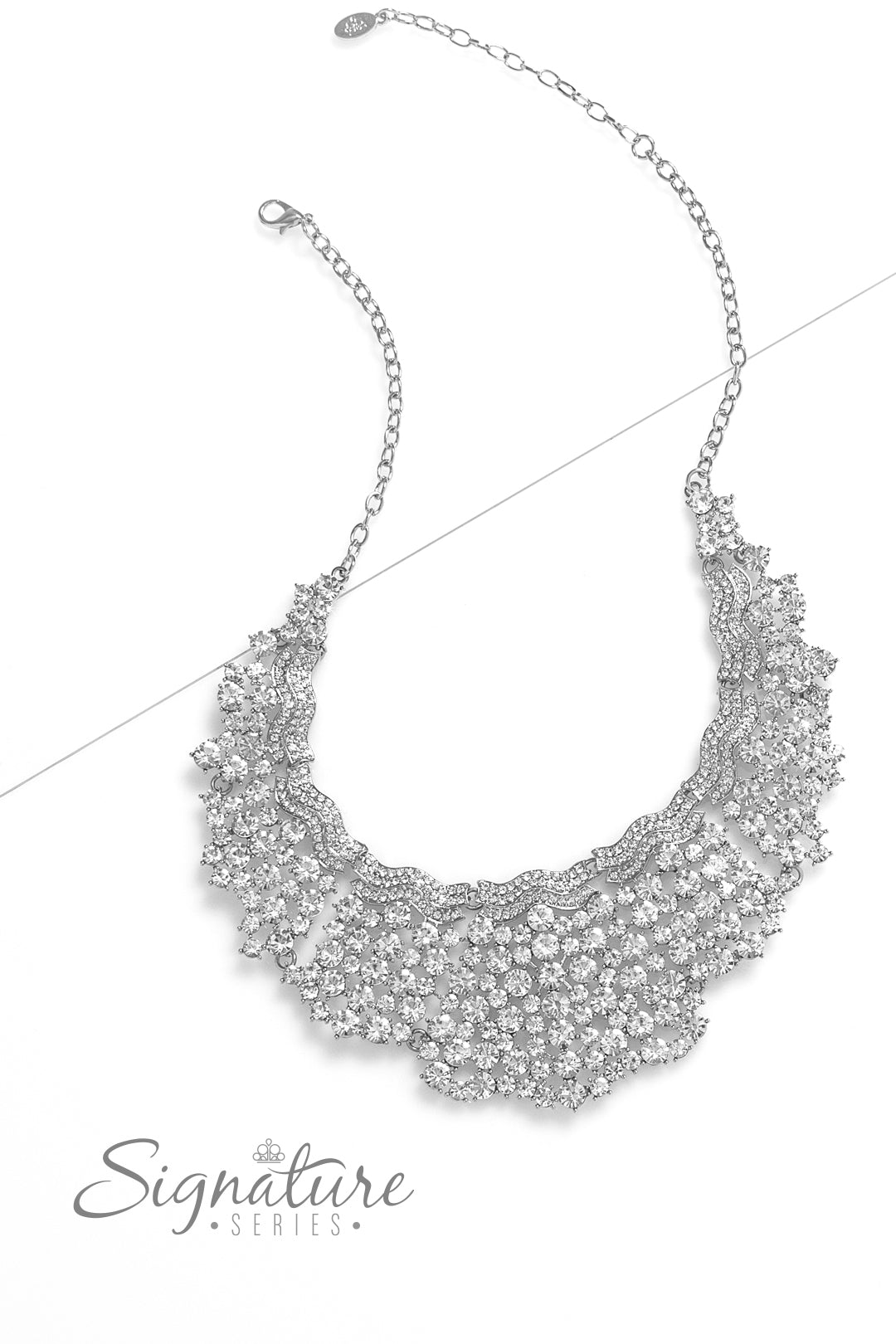 The DEtta Zi Collection Necklace 2023 Paparazzi