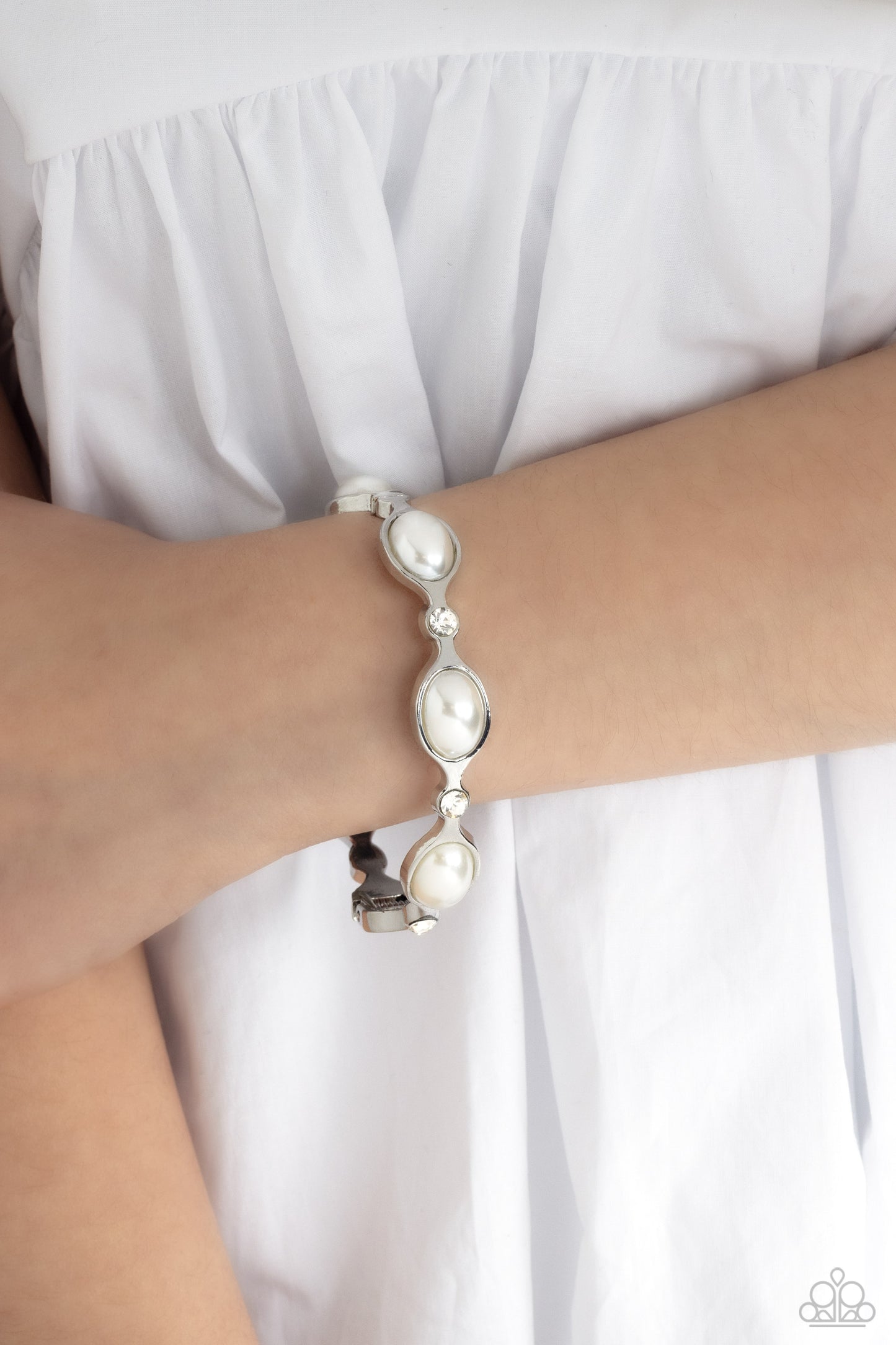 Are You Gonna Be My PEARL? - White Peal & Gem Silver Hinge Bracelet Paparazzi B1268