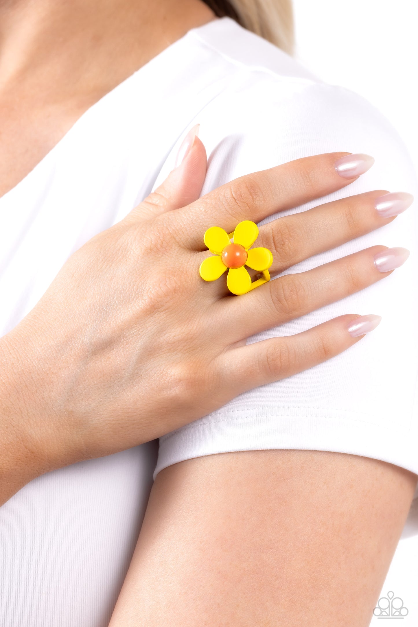 Groovy Genre - Yellow Petal & Orange Center Flower Ring Paparazzi R0615