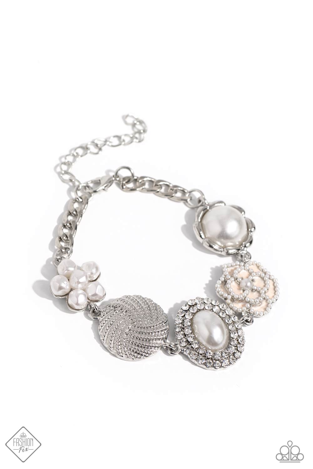 Cultivated Charm - White Pearl Flower Bracelet Fashion Fix January 2024 Paparazzi B1416