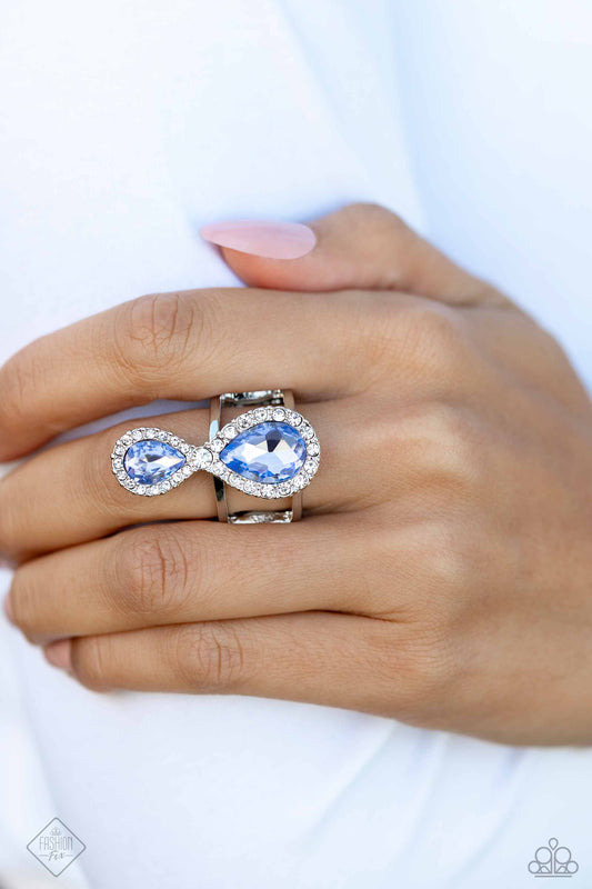 Majestic Manifestation - Blue Gem White Rhinestone Ring 5th Avenue Fashion Fix February 2024 Paparazzi R0339