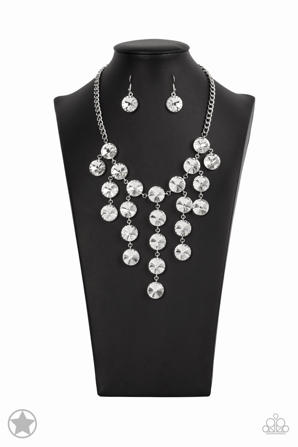 Spotlight Stunner White Rhinestone Blockbuster Necklace Paparazzi N0405