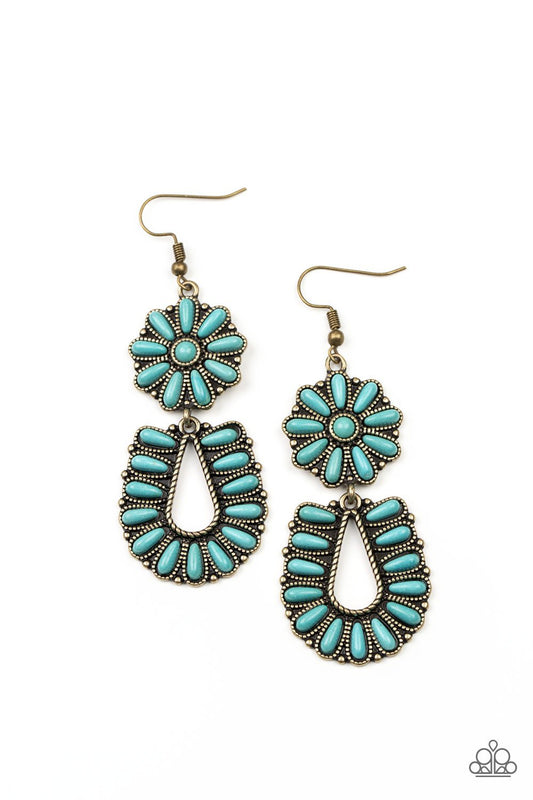 Badlands Eden Brass Earring Paparazzi E0164  Fall 2021
