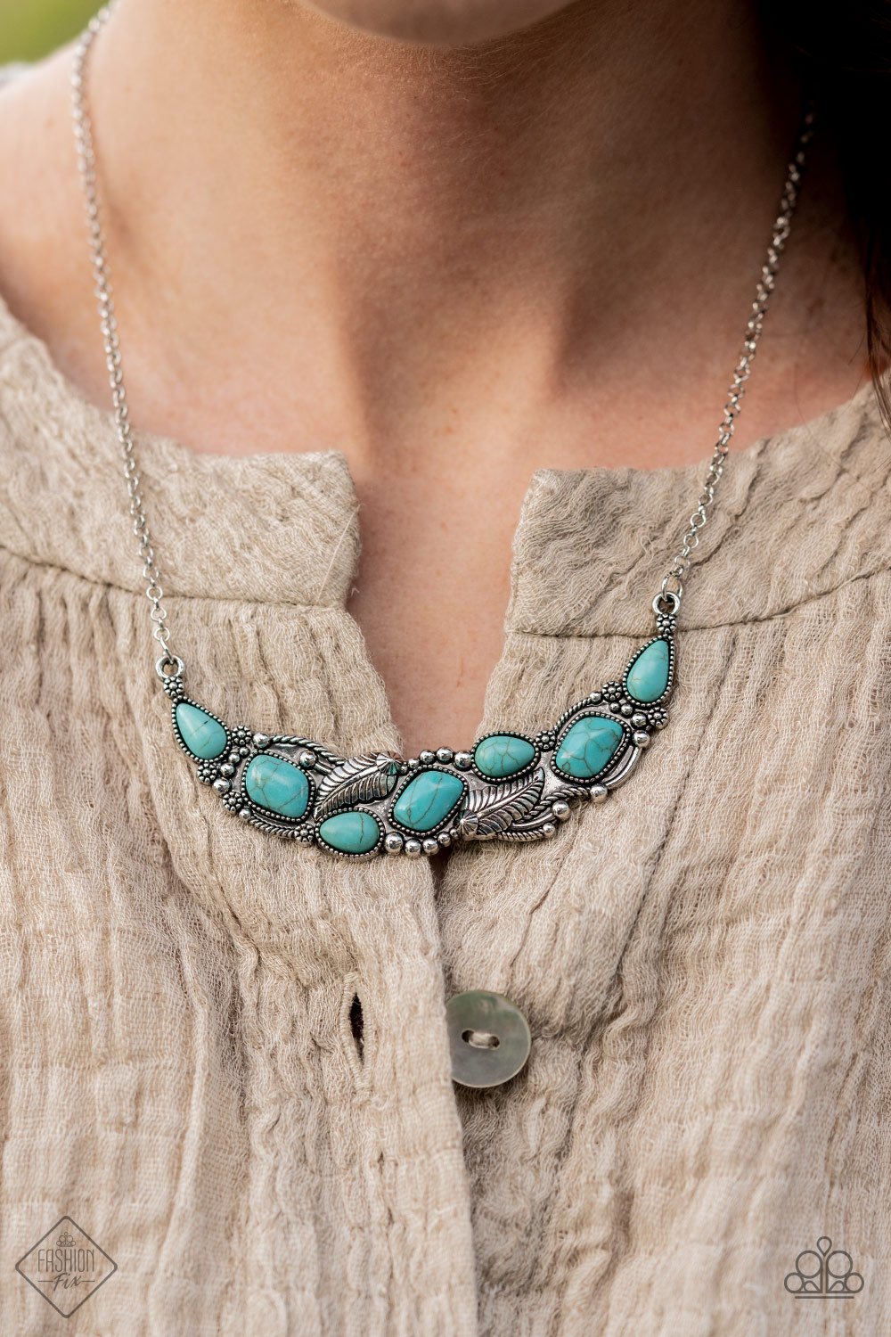 Cottage Gardens Blue Necklace July 2021 Fashion Fix Paparazzi N0296