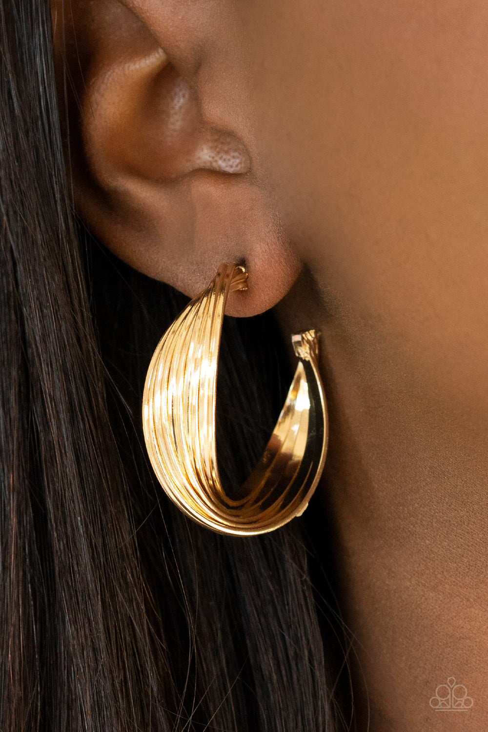 Curves In All The Right Places Gold Hoop Earring Paparazzi E0073