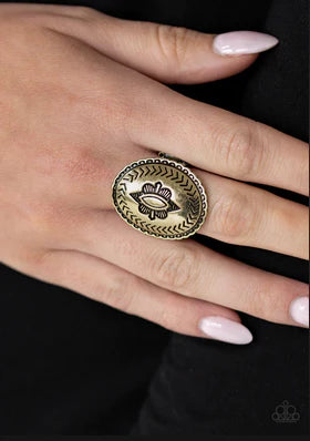 Down And Outback Brass Ring Paparazzi R0016