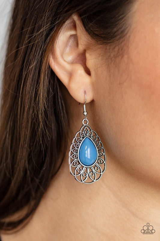 Dream STAYCATION Blue Earring Paparazzi E0105