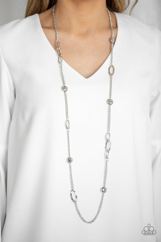 Duchess Dazzle Silver Necklace Paparazzi N0484