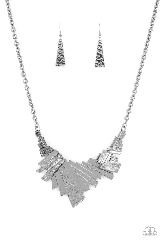 Happily Ever AFTERSHOCK Black Necklace N0279