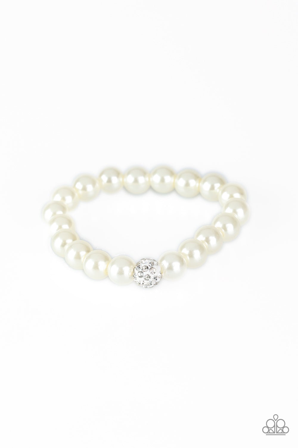 POSHing Your Luck White Bracelet Paparazzi B0116