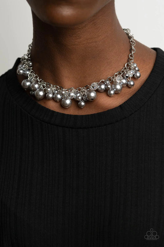 Positively PEARLescent Silver Necklace Paparazzi N0178