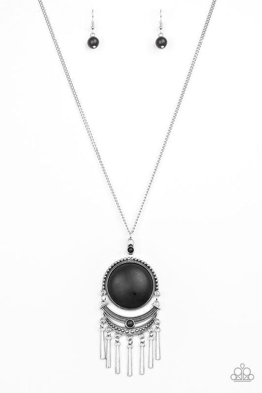 Rural Rustler Black Santa Fe Style Necklace Paparazzi N0203